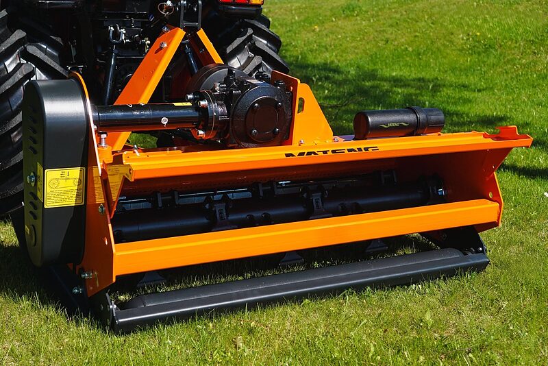 Trincia MATENG EF-125: 120 cm di serie pesante per trattori da 18 a 30 CV