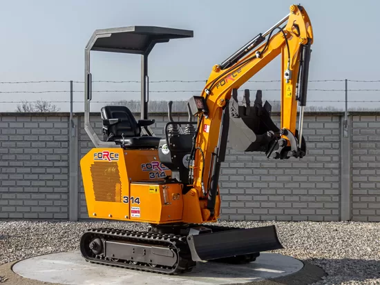 ESCAVATORE FORCE 314 PORTATA 14Q  MOTORE KUBOTA 