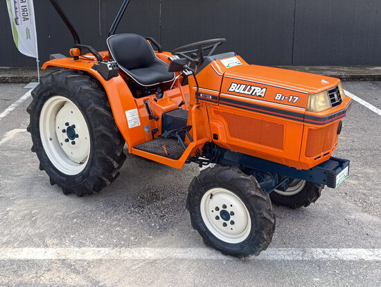 ✅ Kubota B1-17 Bulltra 4x4 – Trattore Compatto Giapponese, 100% Ricondizionato con Garanzia, 3 Cilindri Diesel, Gommato Nuovo, Attacco 3 Punti, Consegna in Tutta Italia
