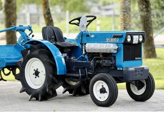 ✅ Mitsubishi D-1300 100% Ricondizionato, Gommato Nuovo! Diesel 2 cl. Spedizione in tutta Italia. Garanzia inclusa! Sollevamento idraulico, Cardano standard a tre velocità