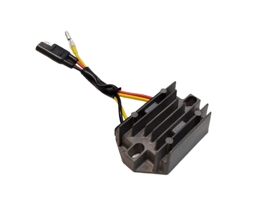 Ricambio regolatore di tensione (corrente) Kubota