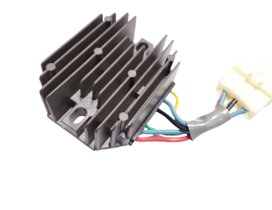 Ricambio regolatore di tensione  RX5 per YANMAR