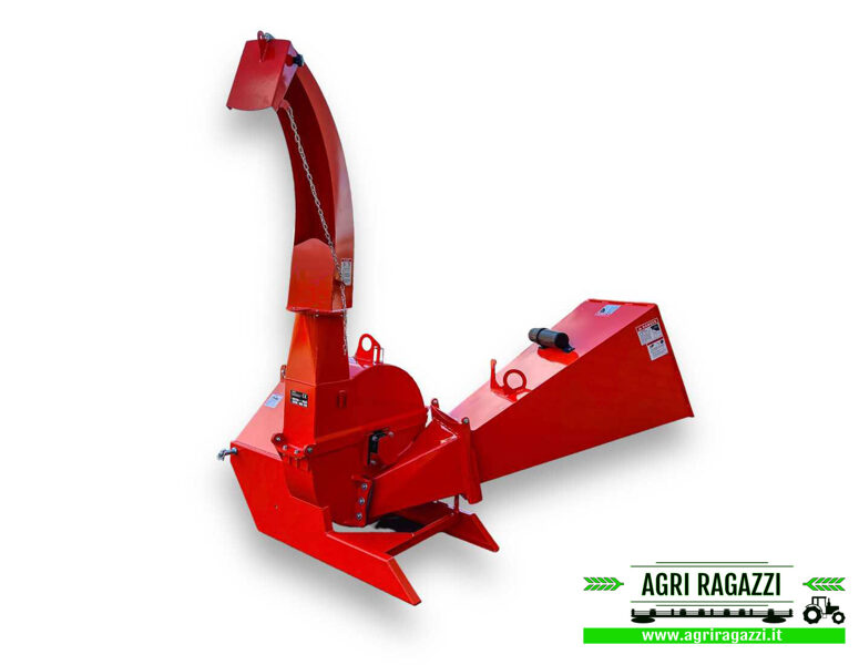 MATENG BRAWM-160 S: Cippatore di Legno | 1 Disco 762 mm. | 4 Lame | Diamentro Rami fino a 100 mm. | Capacità Operativa 8-13 m³/h. | Peso 491 kg. | Attacco a 3 Punti | Per Trattori 45-105 CV. | Cardano Incluso | Garanzia | Spedizione in tutta Itali 